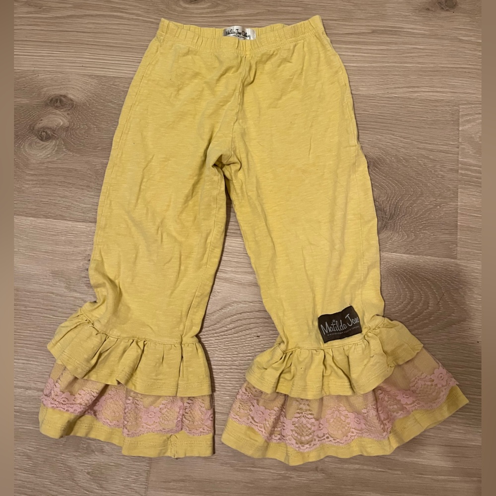 READ DESCRIPTION 
Matilda Jane Pants